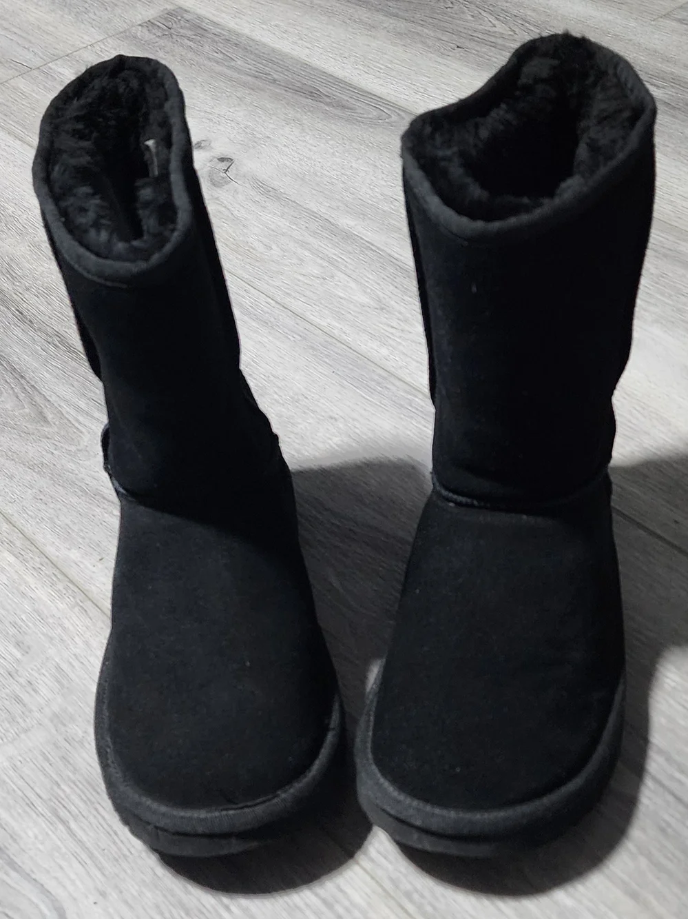 UGG black short